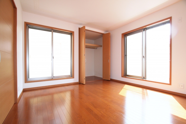 使わなくなった部屋を趣味や収納スペースとして活用した住まい