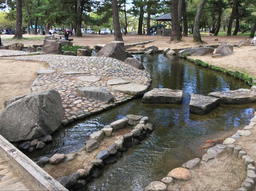 酒津公園の水遊び