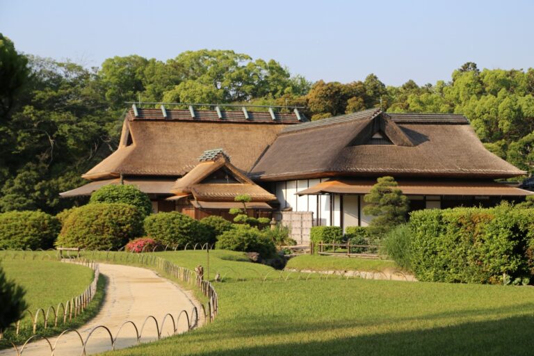【岡山市北区】【事前予約優先】岡山後楽園　秋の延養亭特別公開