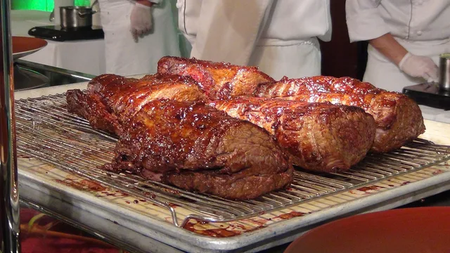 津山の「干し肉」「そずり肉」「つやま和牛」が特別ディナーに！森の芸術祭2027へ食文化を発信【岡山】